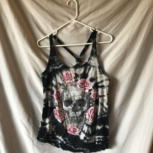 Skull Tank